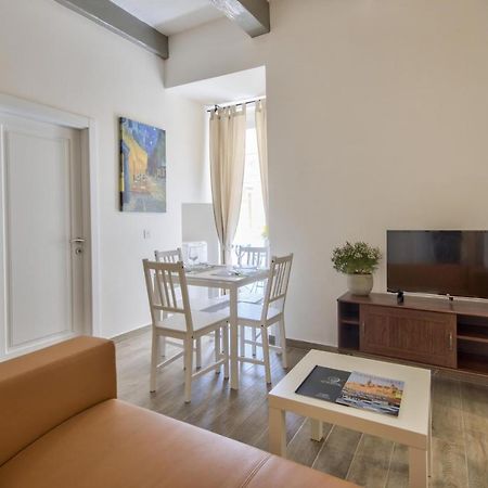 Borgo Apartments 1 & 2 Bedroom Self-Catering Units In Central La Valletta Esterno foto