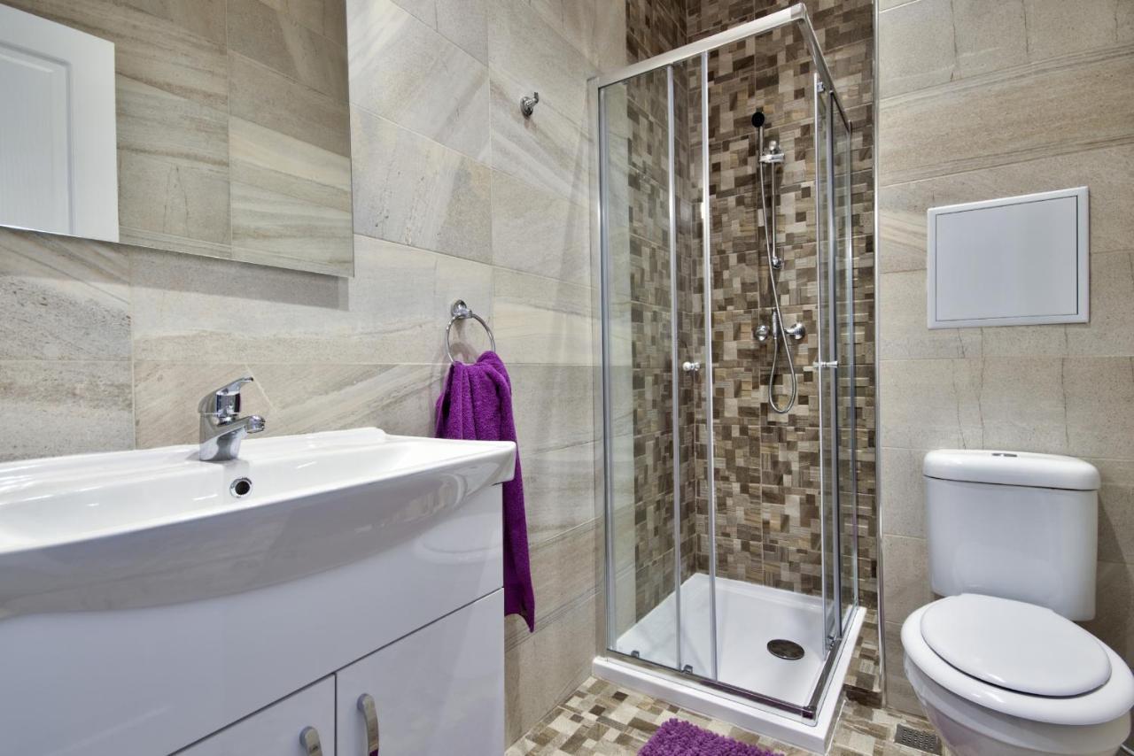Borgo Apartments 1 & 2 Bedroom Self-Catering Units In Central La Valletta Esterno foto