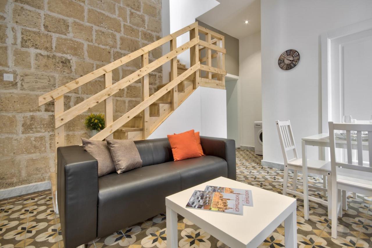 Borgo Apartments 1 & 2 Bedroom Self-Catering Units In Central La Valletta Esterno foto