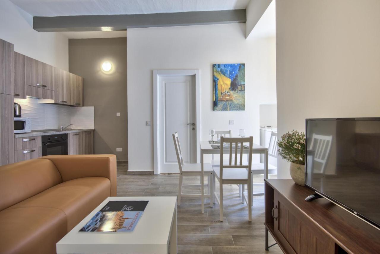 Borgo Apartments 1 & 2 Bedroom Self-Catering Units In Central La Valletta Esterno foto
